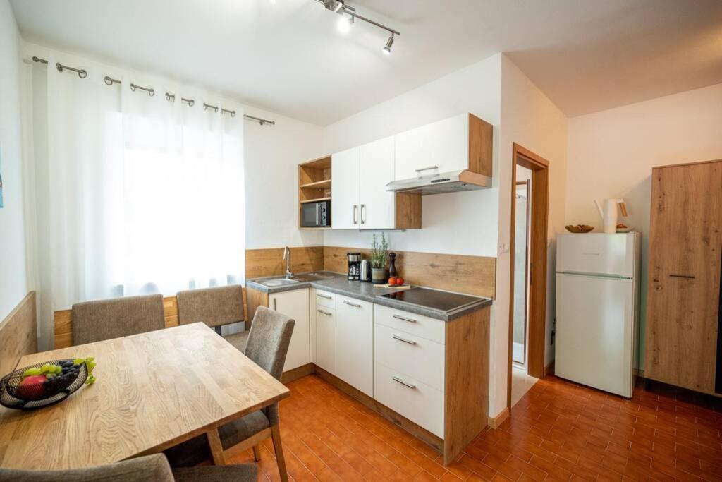 Apartment Am Kalterer In Suedtirol *